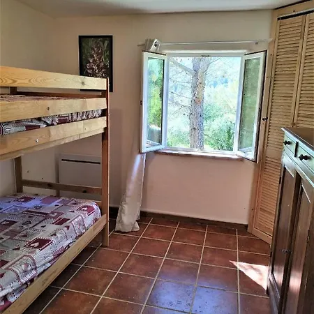 Сasa de vacaciones L'arbre A Soleil Aigues-Vives (Herault)